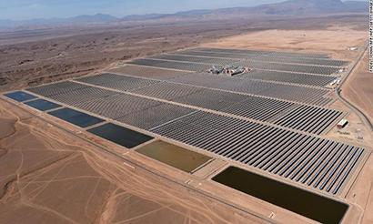 摩洛哥沙漠中建起世界最大太阳能热发电厂
